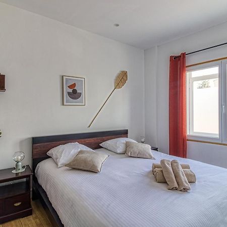 Le Saint-Pierre - Idealement Situe Avec Sauna Calais Extérieur photo